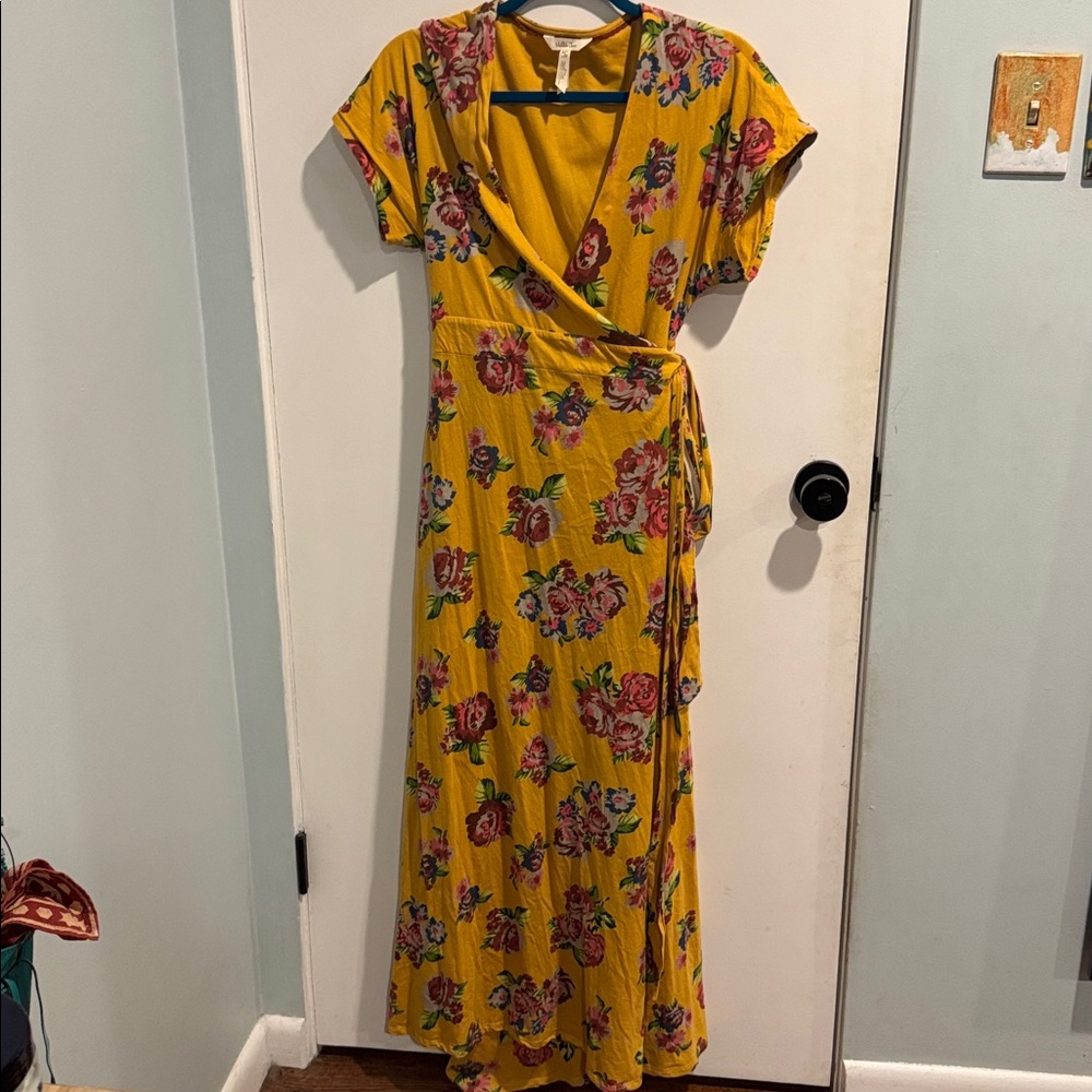 Matilda Jane Floral Maxi Wrap Dress Size Small 100% cotton with pockets
